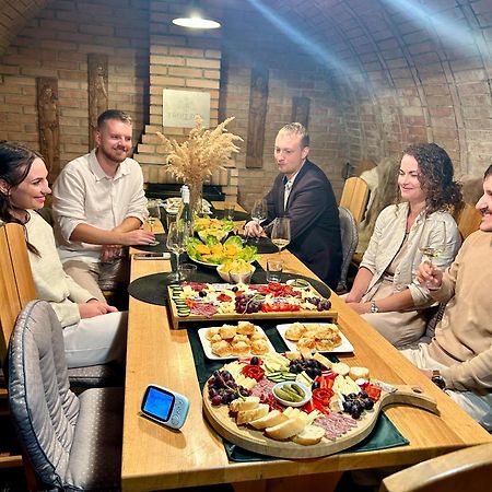 Sklep U Dusana Vracov Luaran gambar